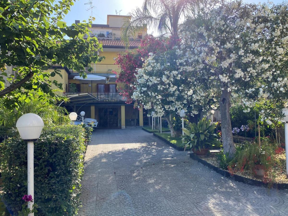 Casa Delle Rose Villa Catania Exterior photo