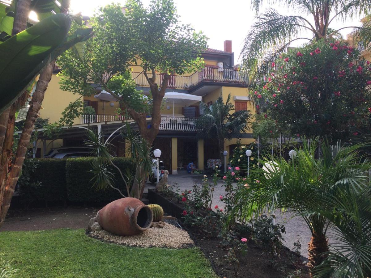 Casa Delle Rose Villa Catania Exterior photo